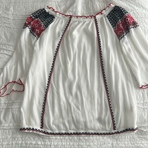 Wrangler off the shoulder flowy shirt